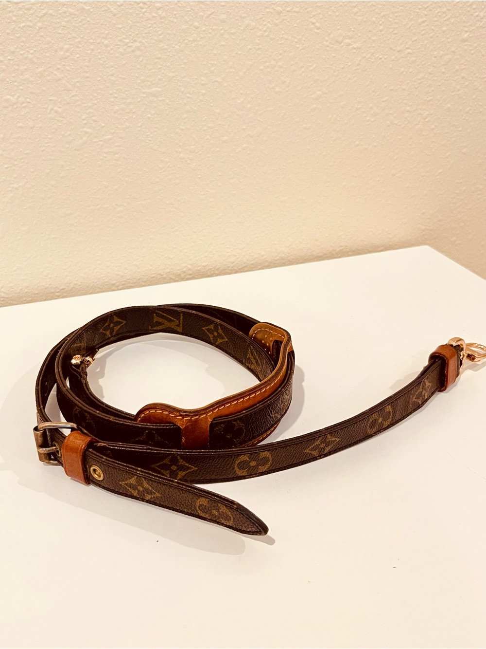 Louis Vuitton Brown Monogram Adjustable Shoulder Strap 47 inch adjustable - Picture 8 of 10